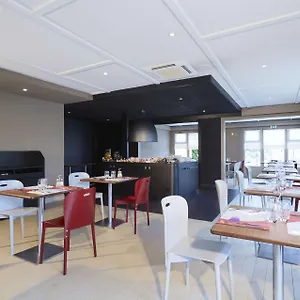 *** Hotel Campanile - Lomme France
