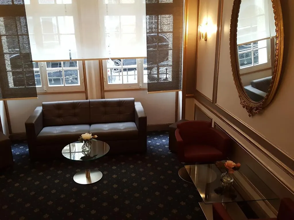 Hotel Phenix París