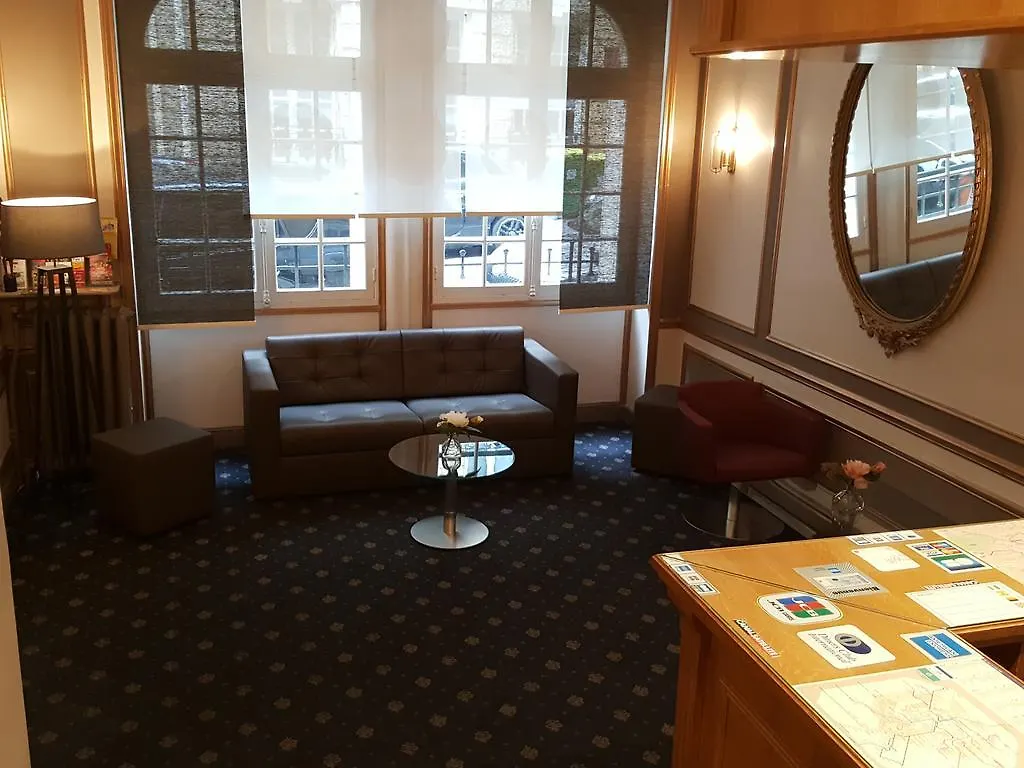 Hotel Phenix París