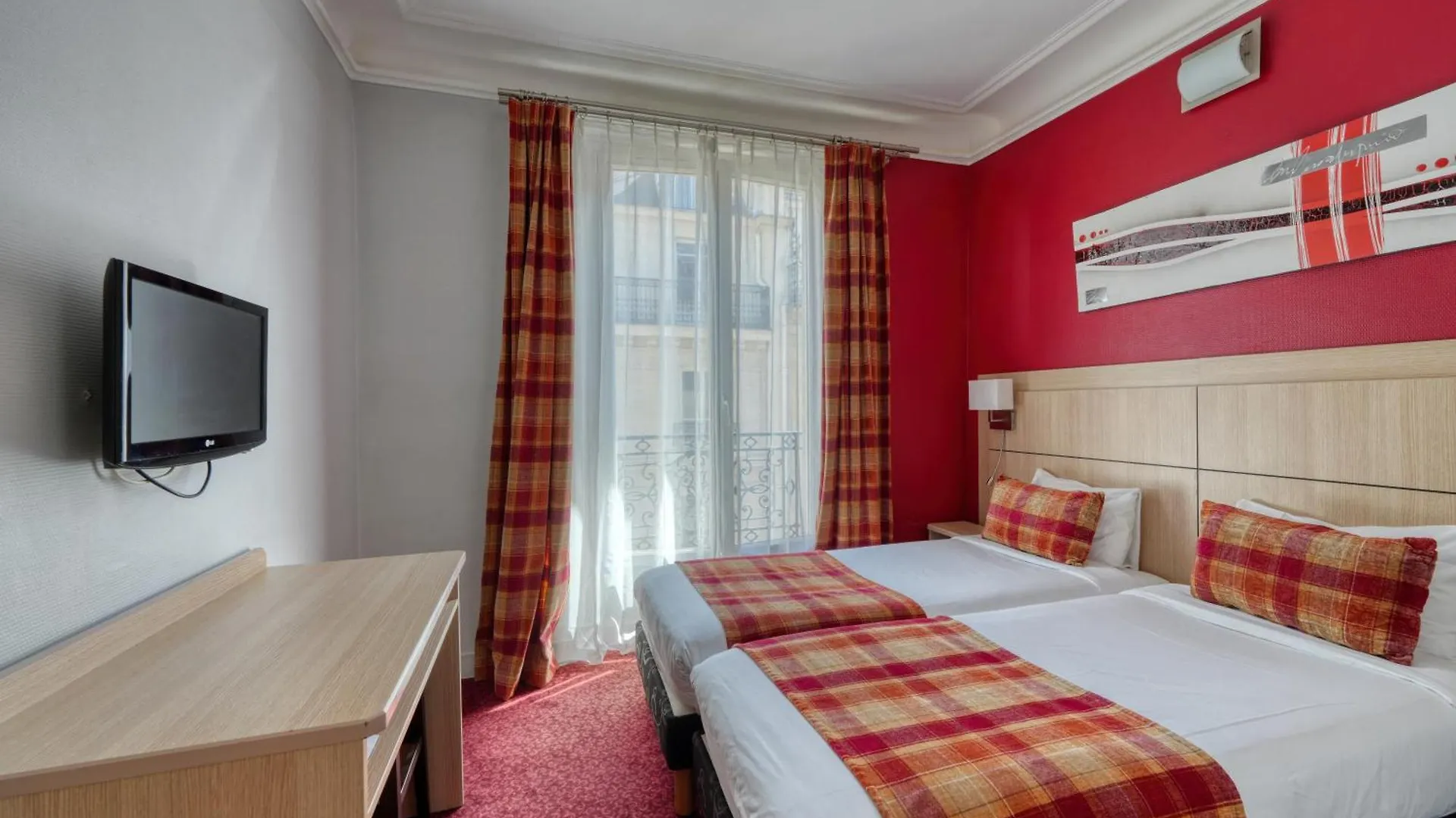 Hotel Phenix Paris 2*,